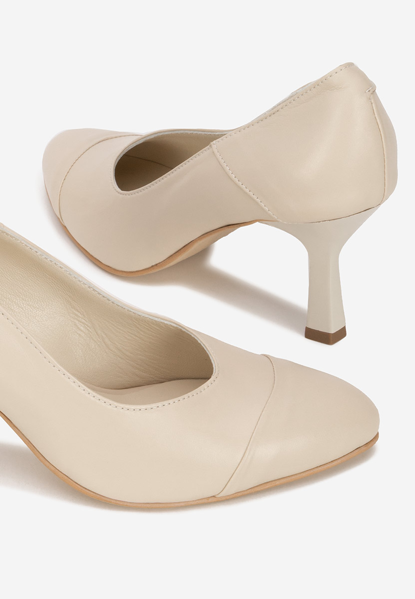 Обувки на ток Colie бежов