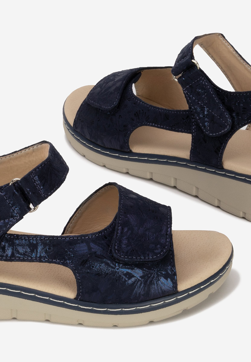 Сандали на платформа Alsanda военно син