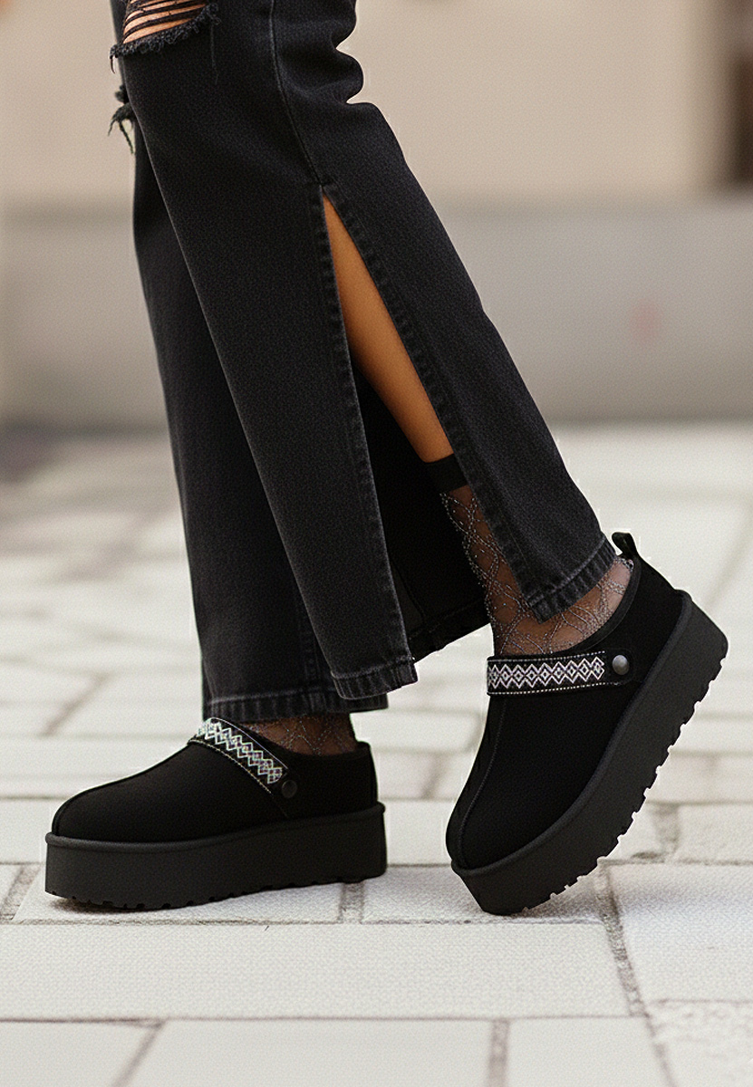 Дамско сабо Cristiela черни