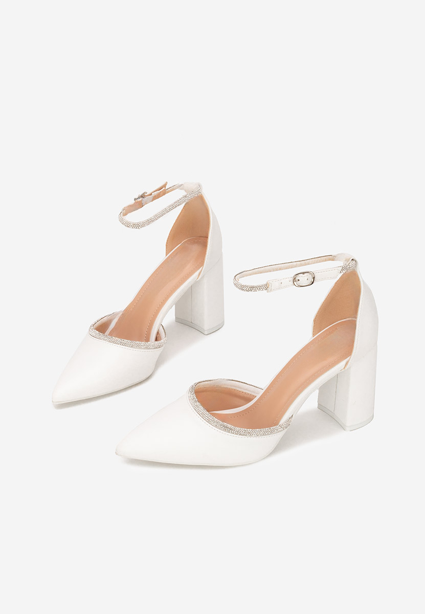 Обувки на ток Iustina бели