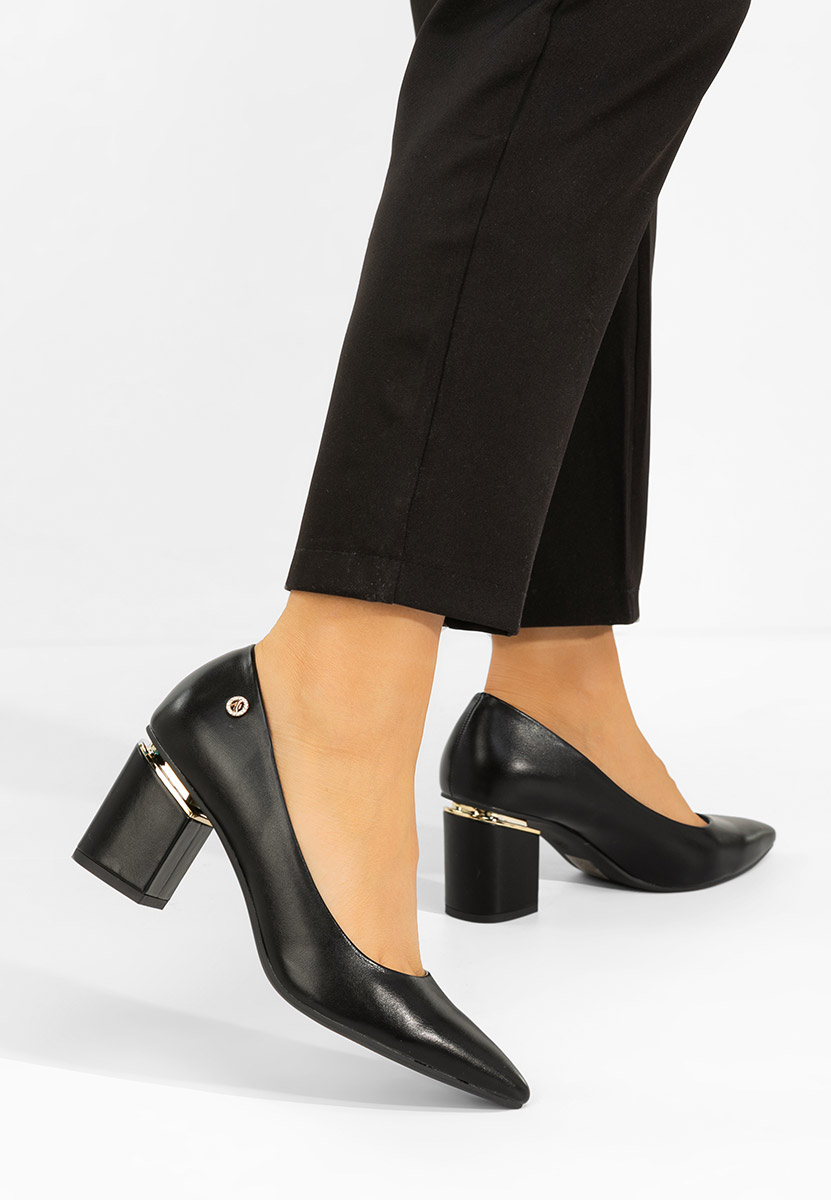 Oбувки с дебел ток Cezaria черни