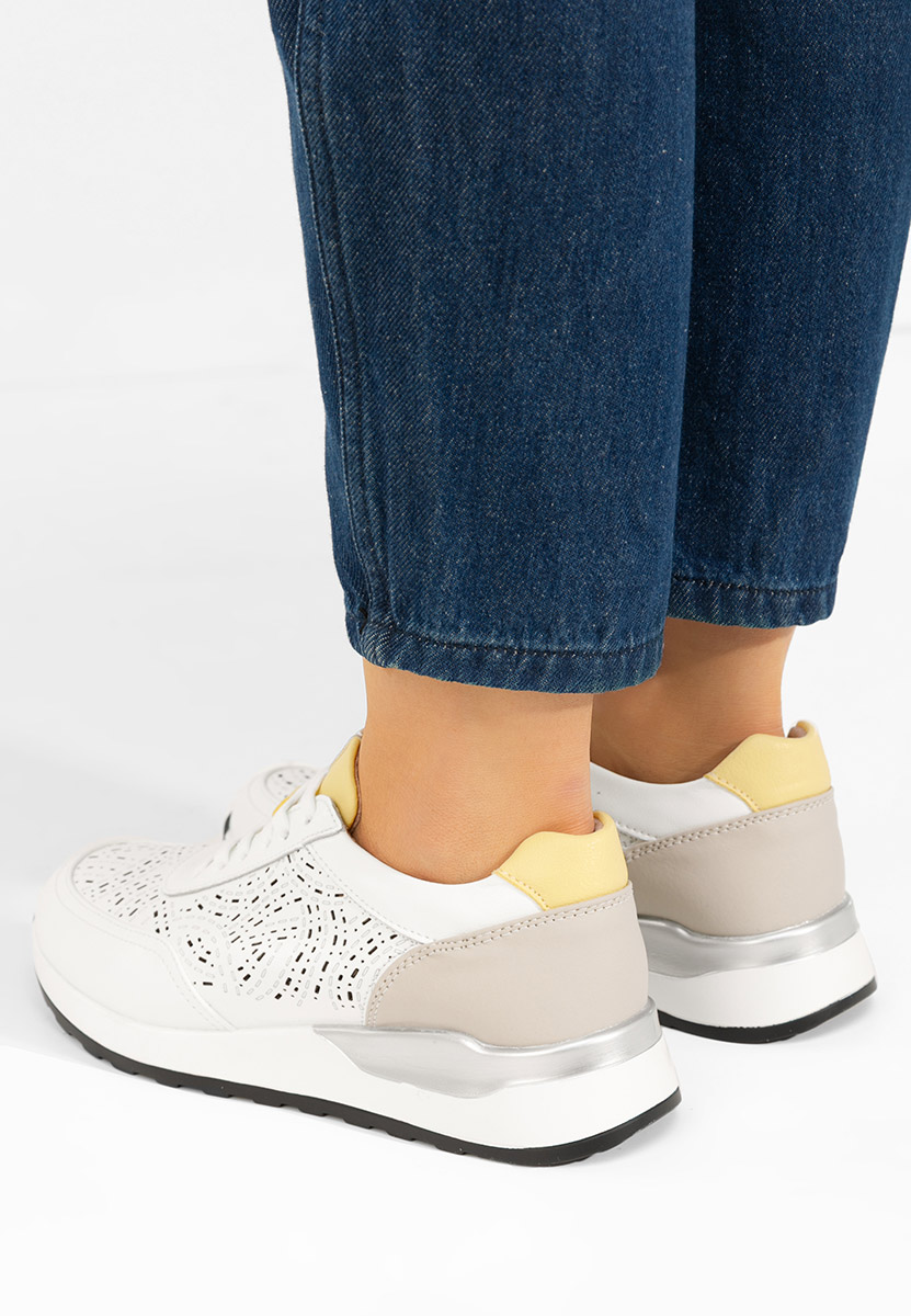 Дамски сникърси Ellania V2 бели