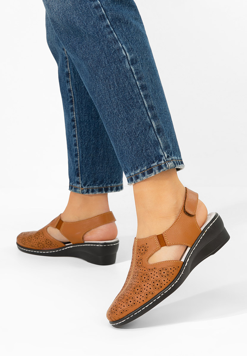 Обувки на ток Ofelya камел