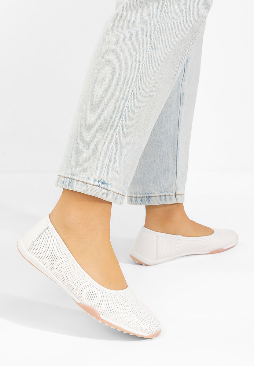 Балерини от естествена кожа Sindia бели