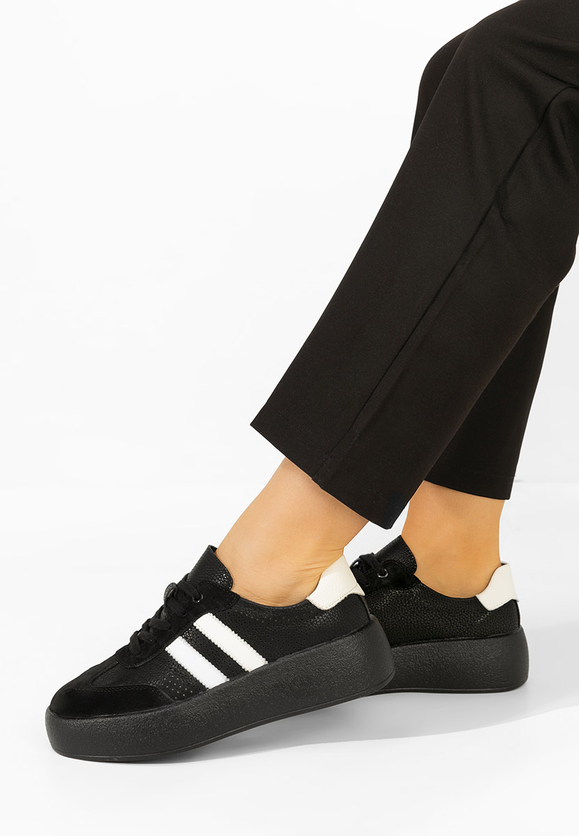 Дамски сникърси Jiustina черни