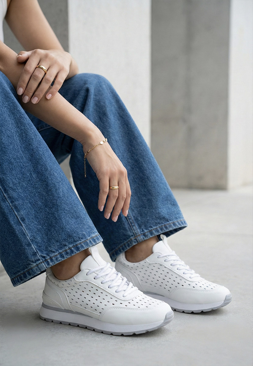 Дамски сникърси Zenada бели