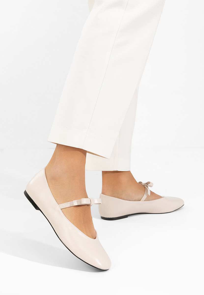 Дамски балерини Iviona бежов