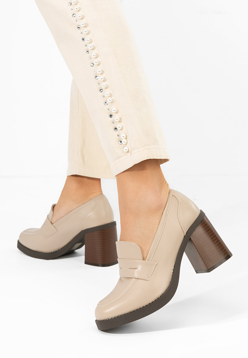 Дамски мокасини на ток Zenova бежов