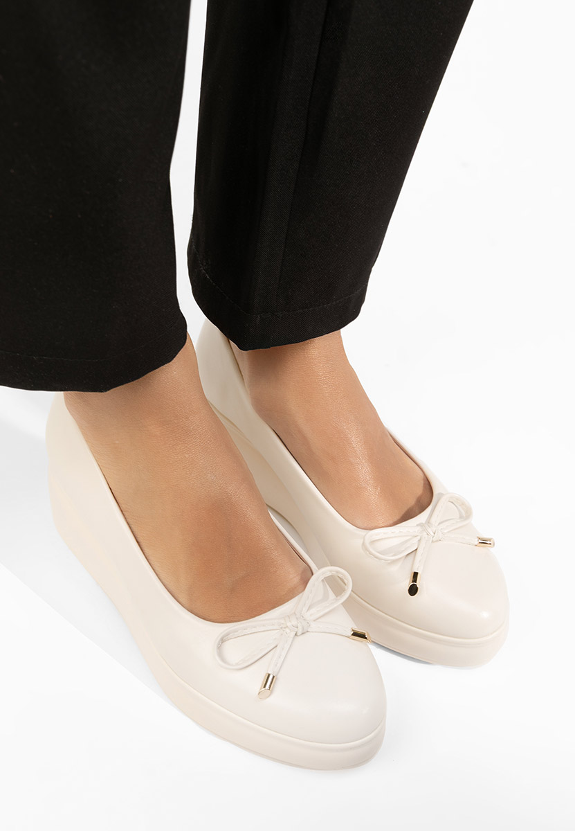 Обувки на платформа Olmaria бежов