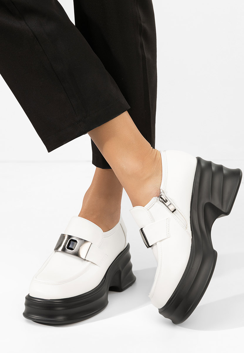 Mокасини на платформа Esmara бели
