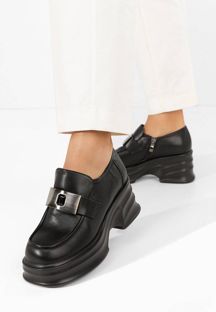 Mокасини на платформа Esmara черни