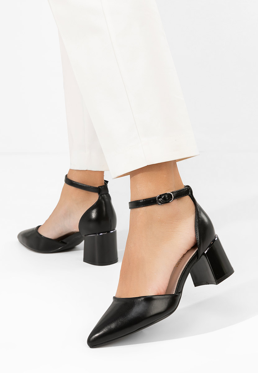 Обувки на ток Alecsia черни