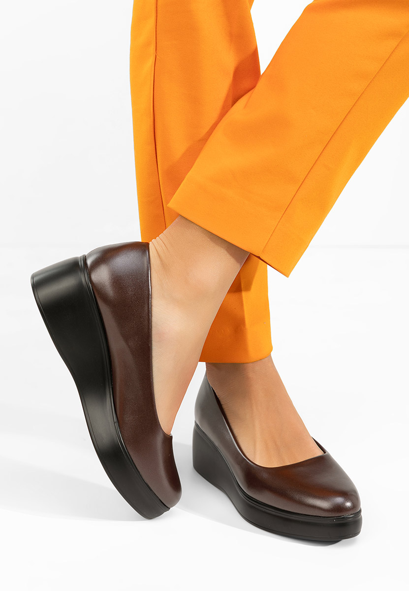 Обувки на платформа Milanca Винено червено