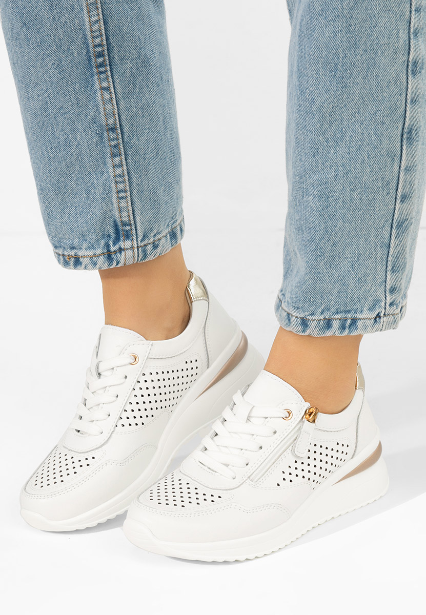 Дамски сникърси Abrienda бели