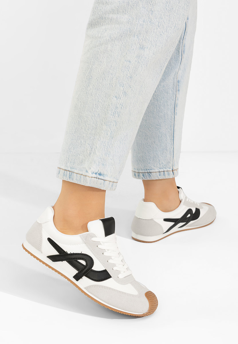 Дамски сникърси Kalindia бели