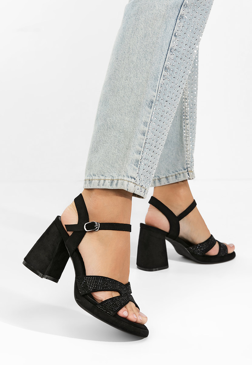 Сандали на ток Madrigal черен