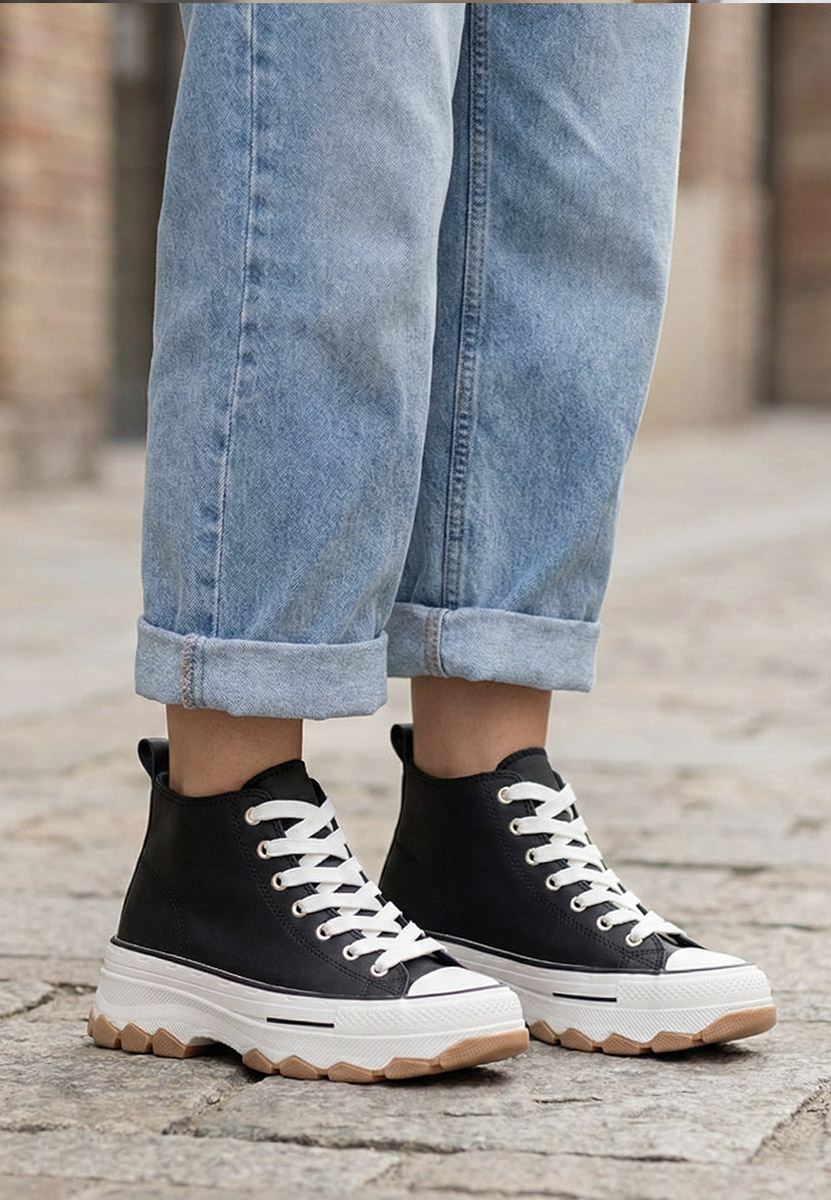 Кецове на платформа Raviana V5 черни