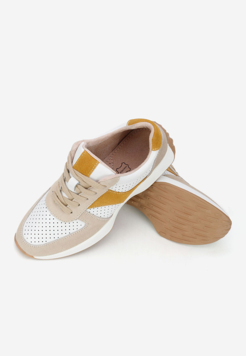 Дамски сникърси Attila V4 бели