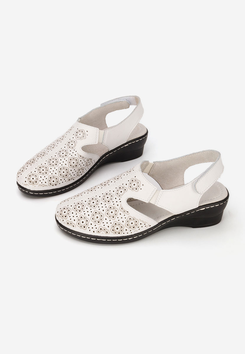 Обувки на ток Ofelya бели