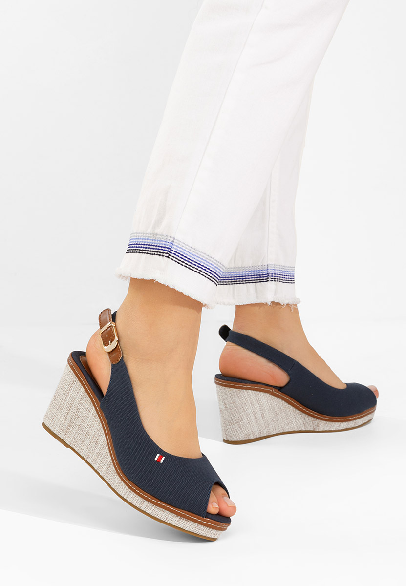 Сандали на платформа Carolla военно син