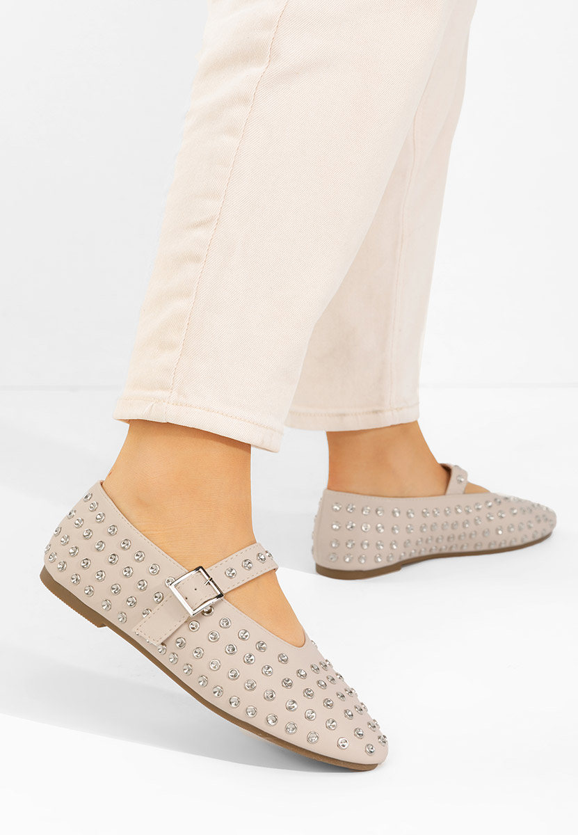 Балерини Karem бежов