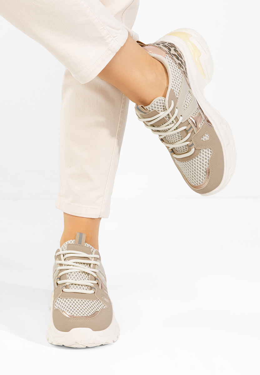 Cникърси на платформа Kiria бежов