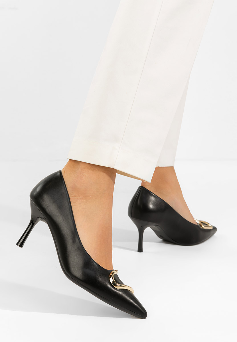 Обувки стилето Cecinia черни