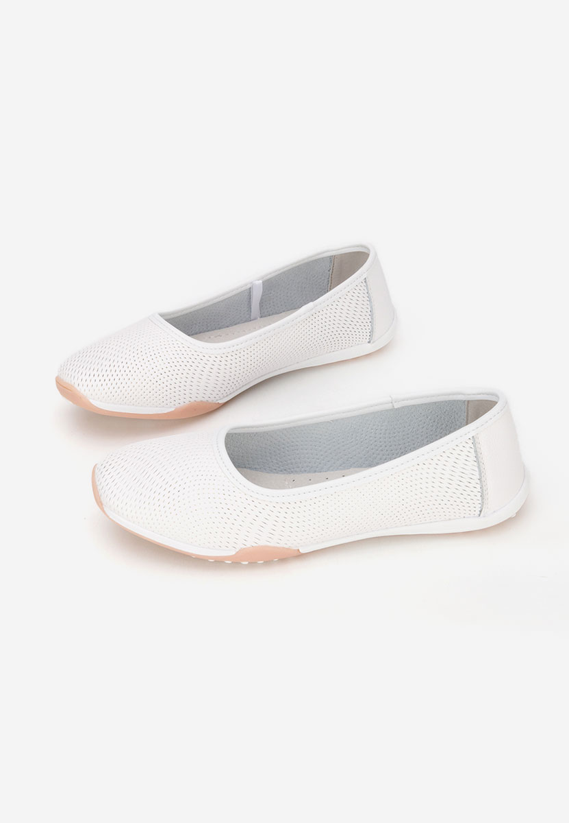Балерини от естествена кожа Sindia бели