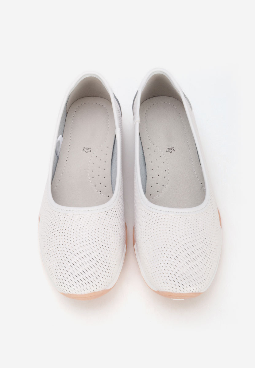 Балерини от естествена кожа Sindia бели