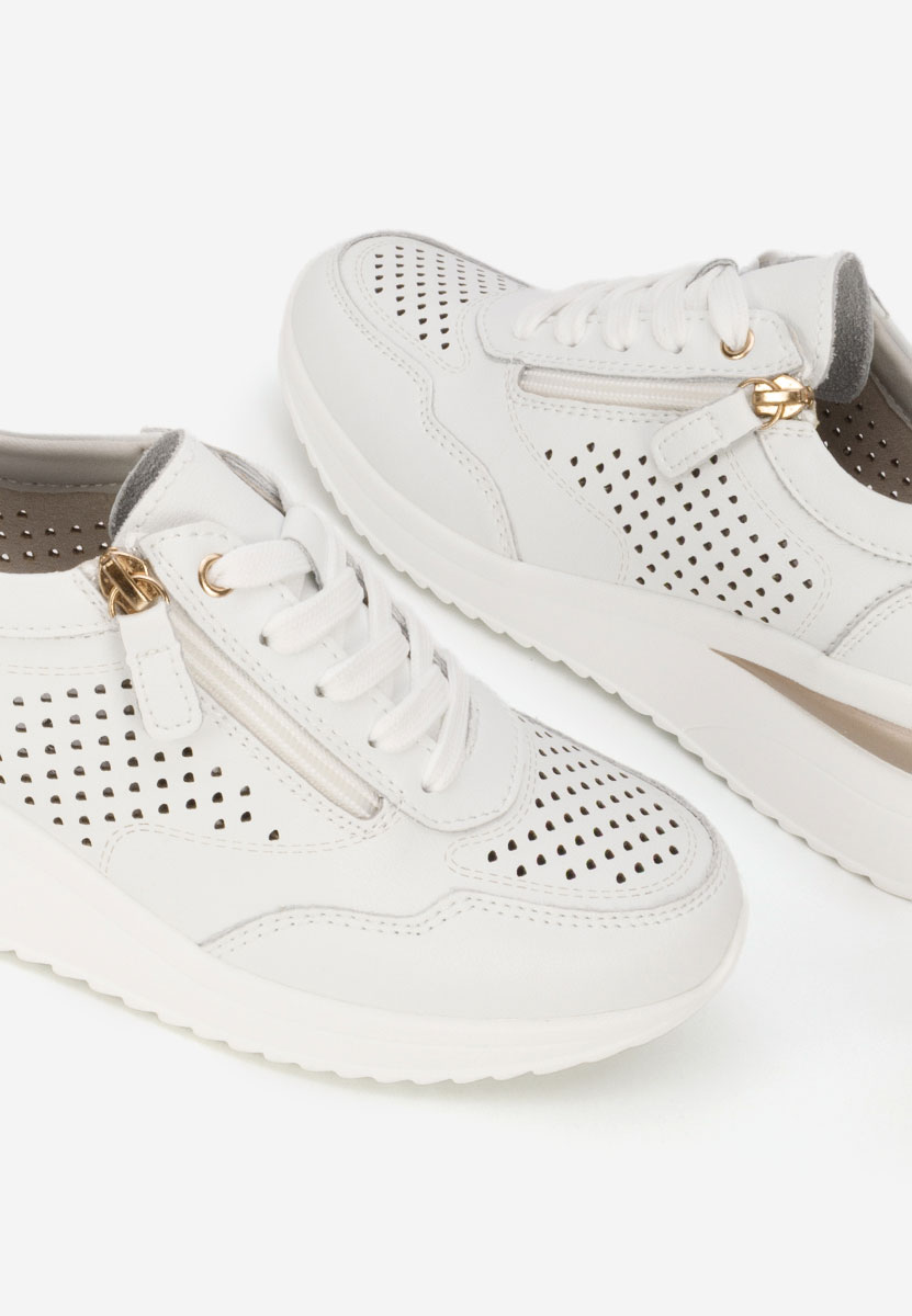 Дамски сникърси Abrienda бели