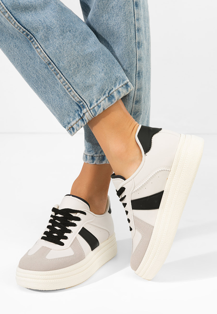 Cникърси на платформа Serinia V4 бели