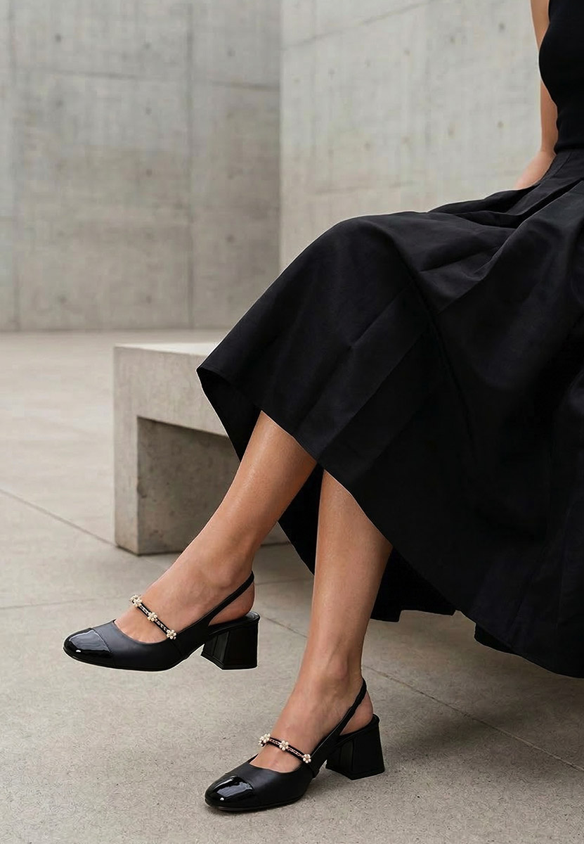 Обувки на ток Paecia черни