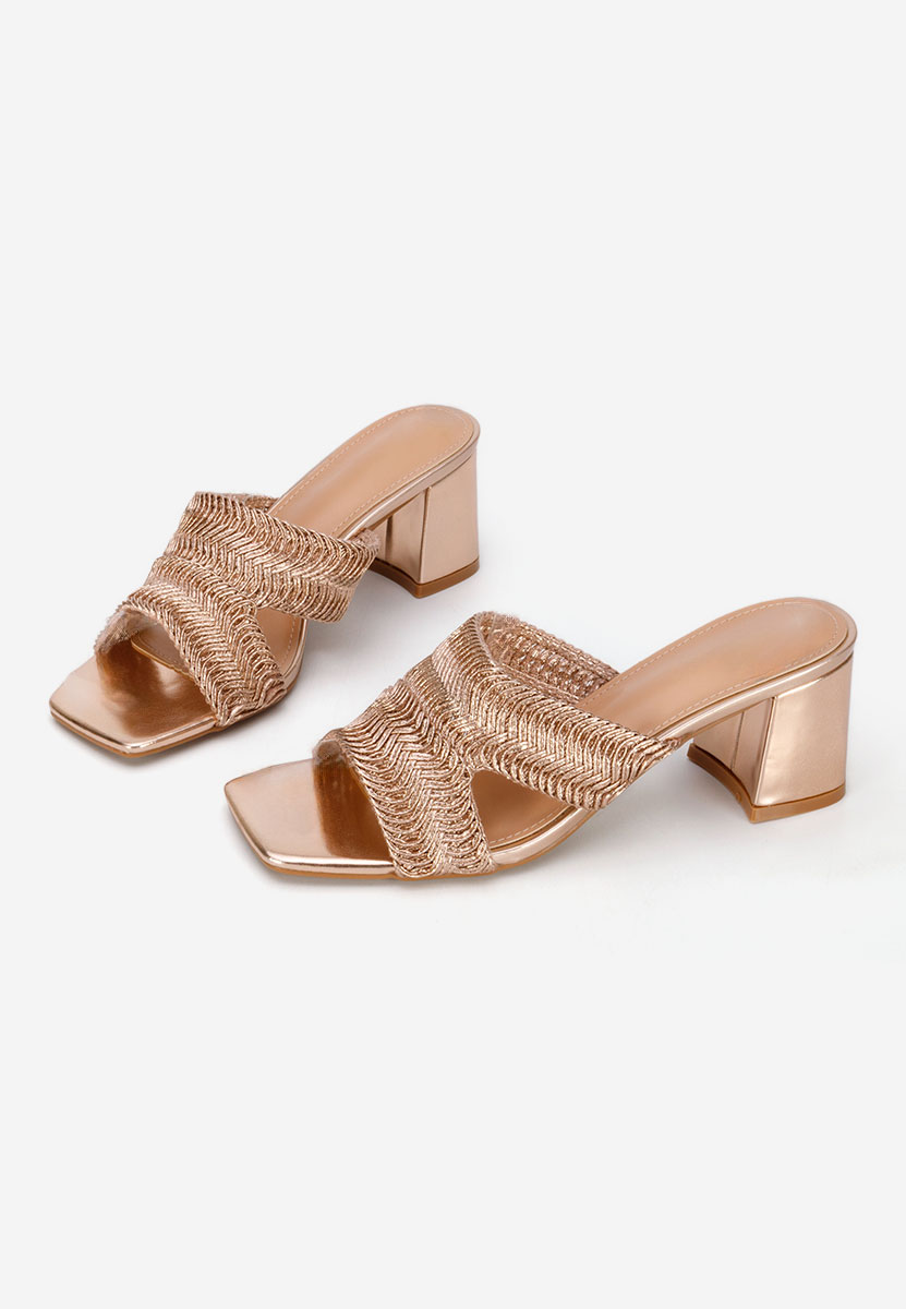 Чехли на ток Nely шампанско