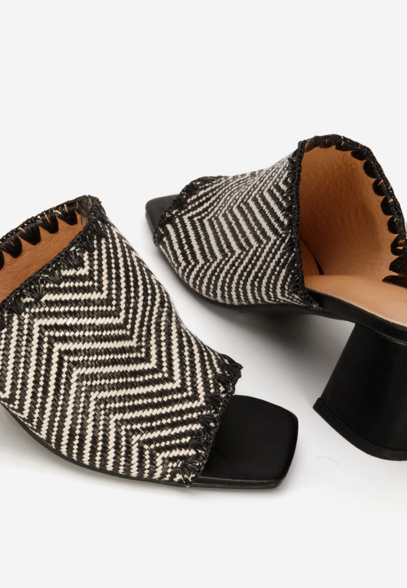 Чехли на ток Yngrid черни