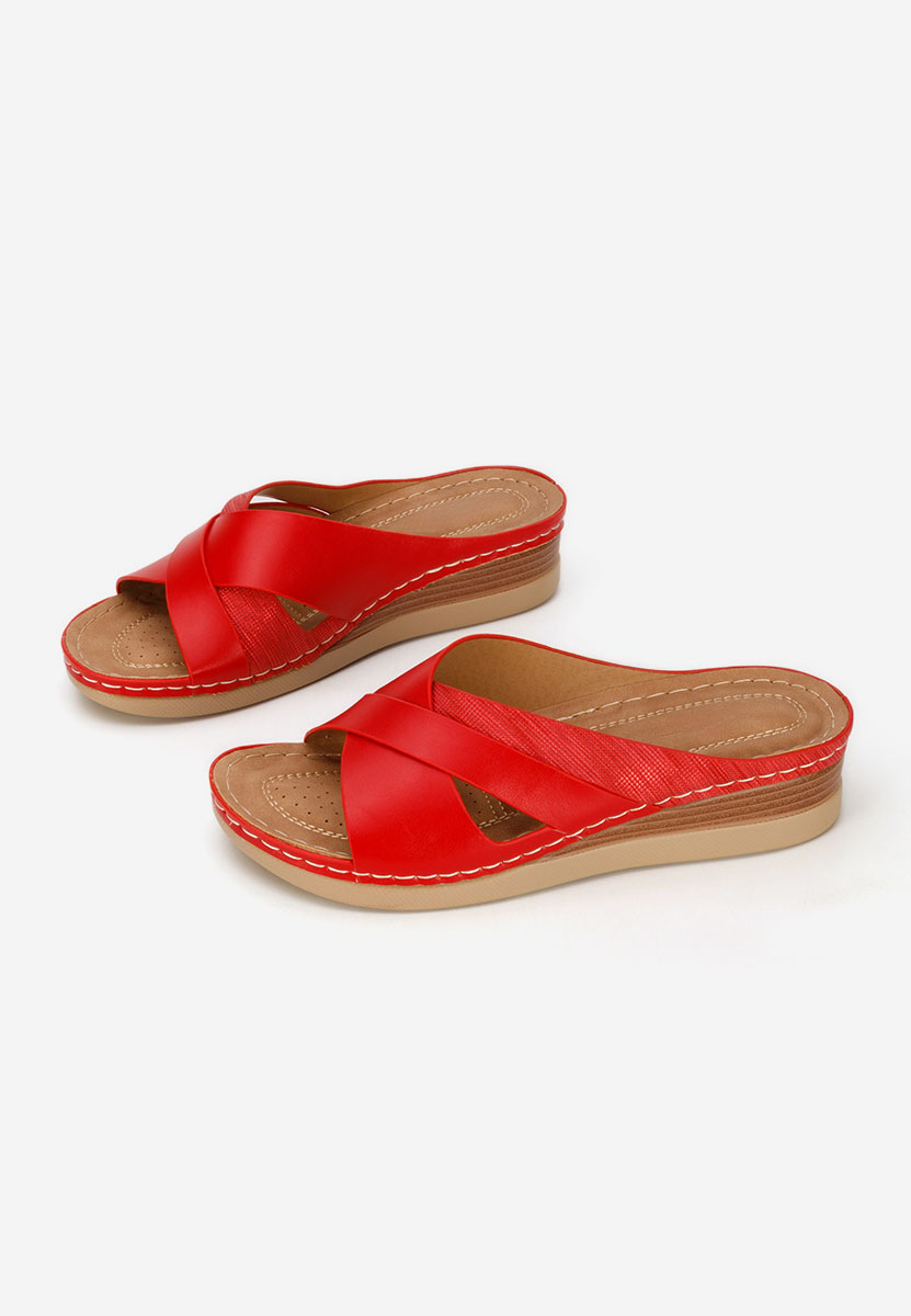 Чехли на платформа Maryna червен