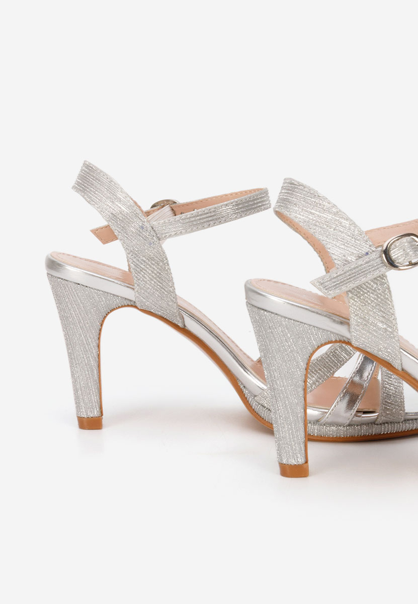 Елегантни сандали Raniya сив