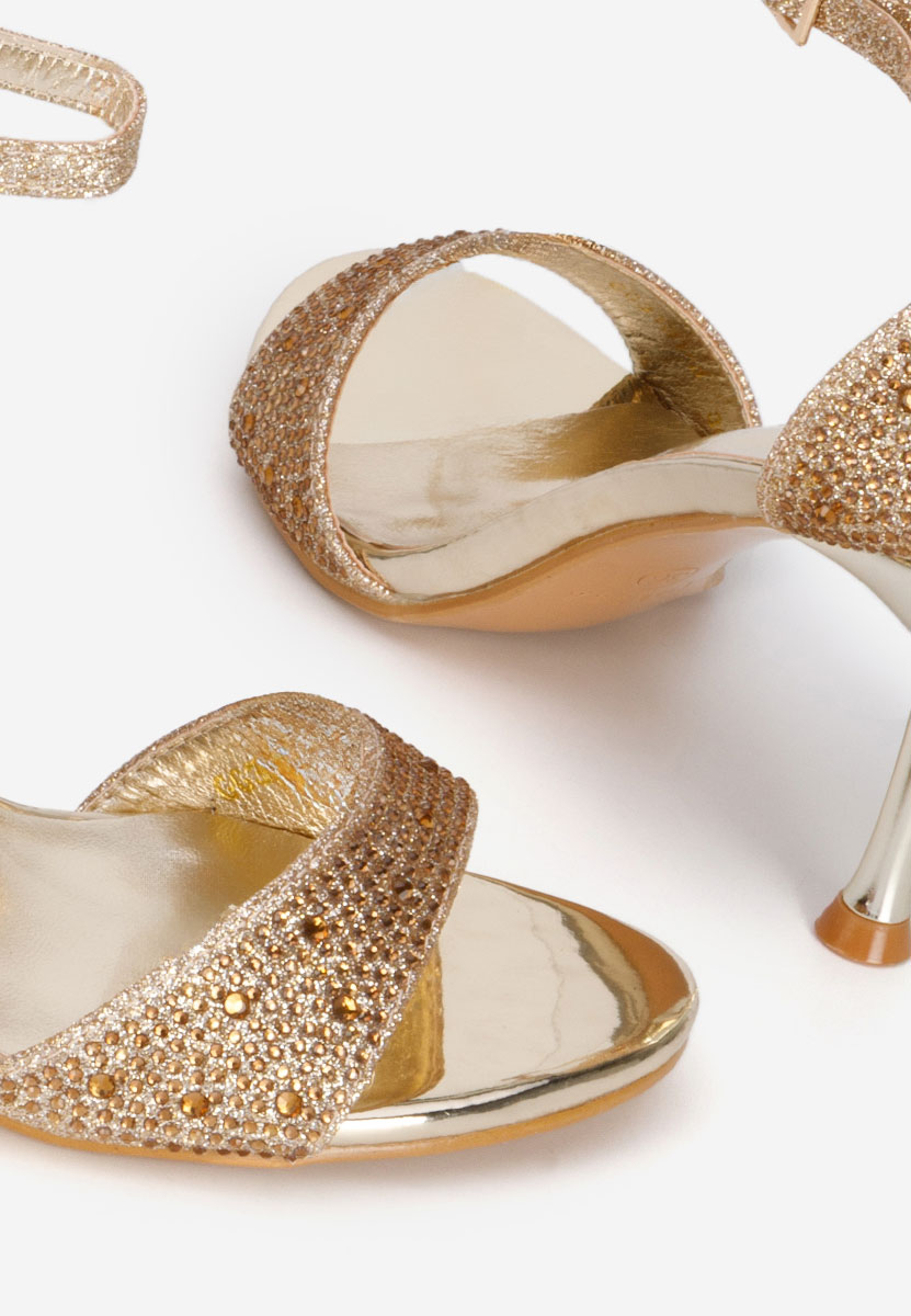 Елегантни сандали Persiana златен