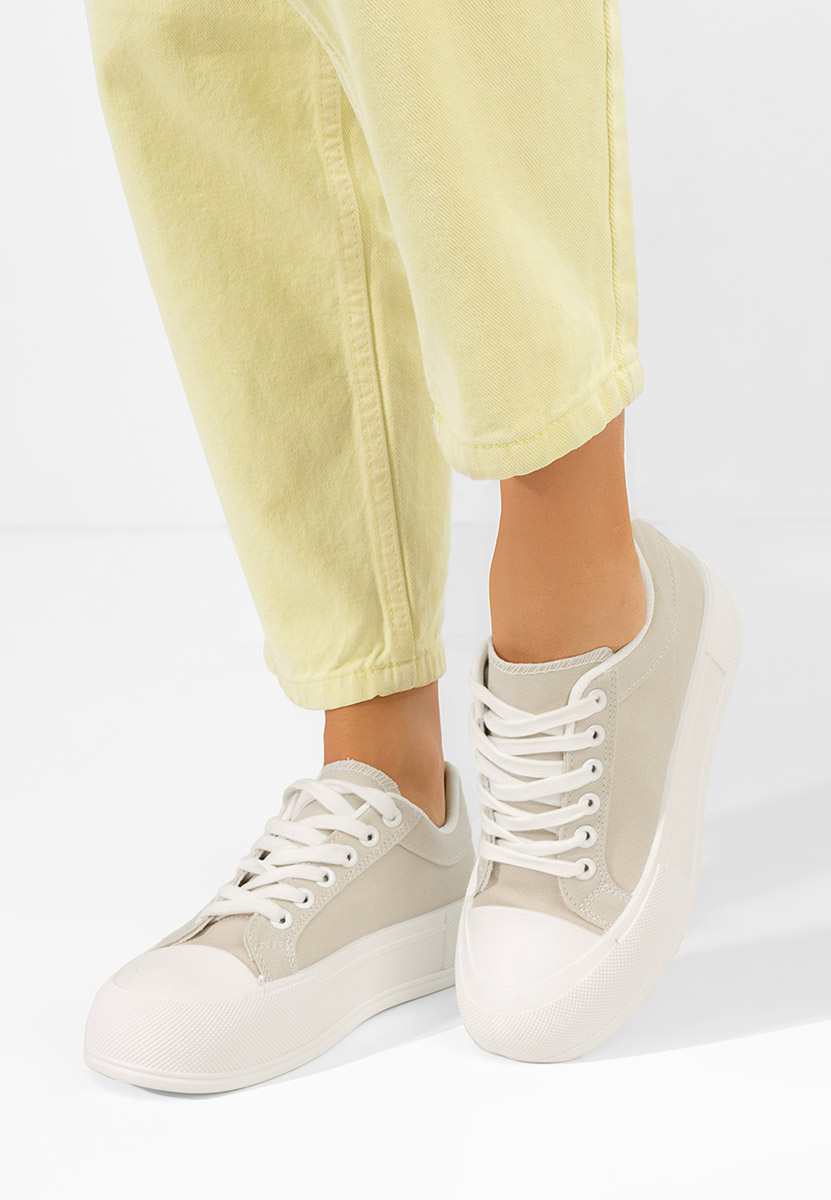 Кецове на платформа Antonea бежов