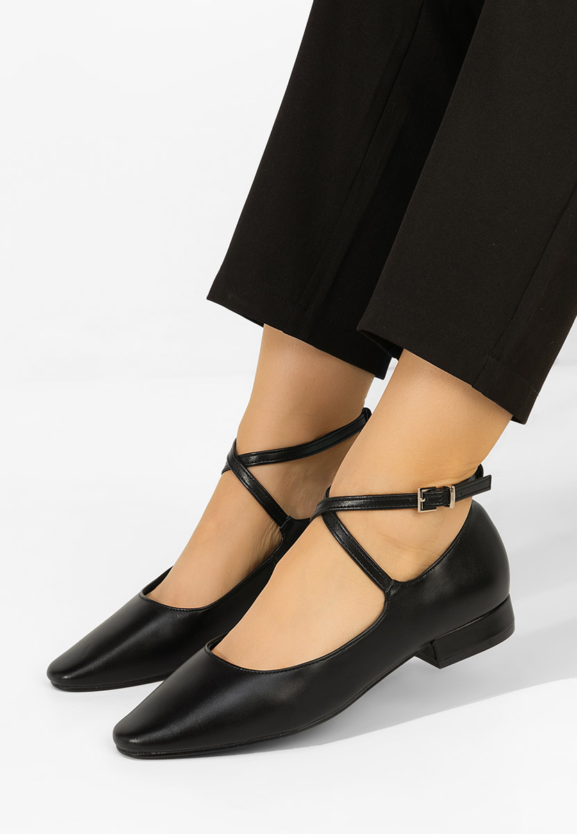 Oбувки на нисък ток Hurania черни