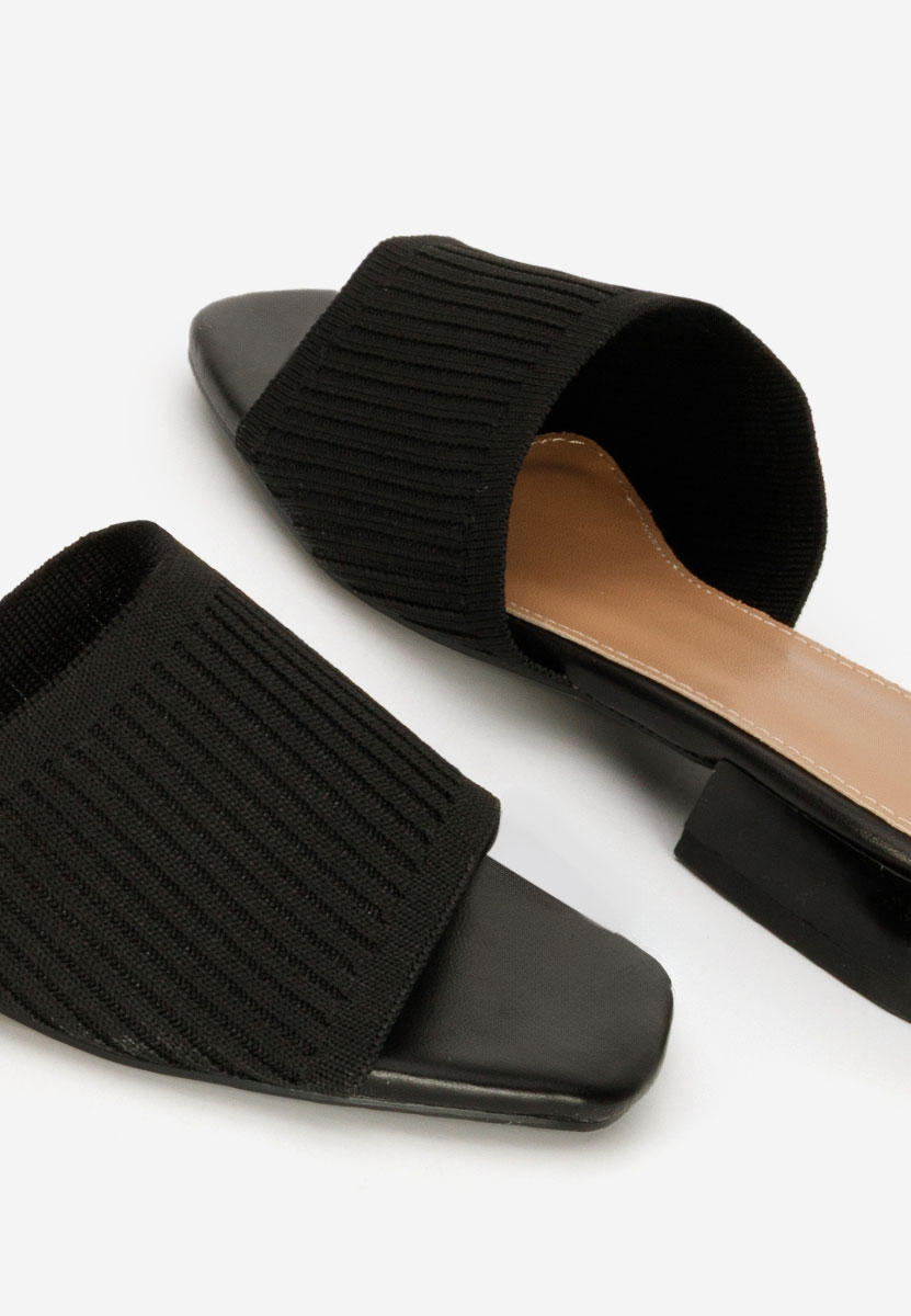 Чехли на ток Alinia черни