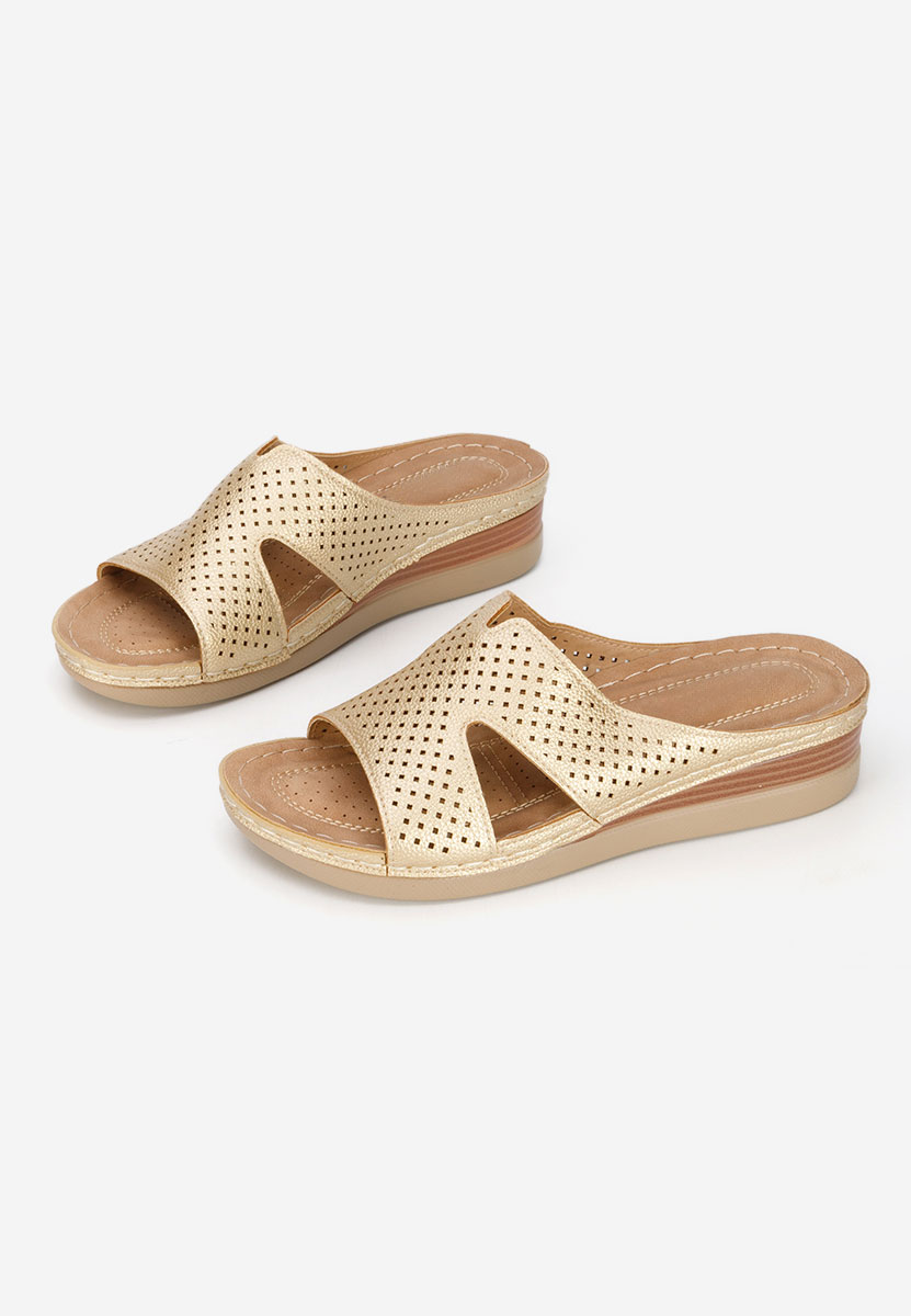 Чехли на платформа Hermana златен