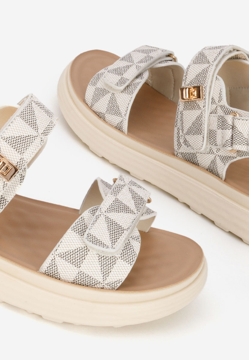 дамски сандали Gennia бежов