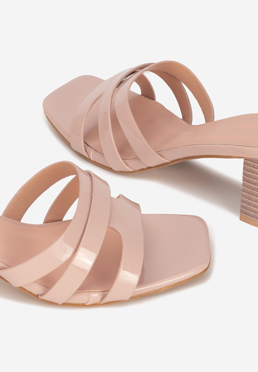 Чехли на ток Genoveva бежов