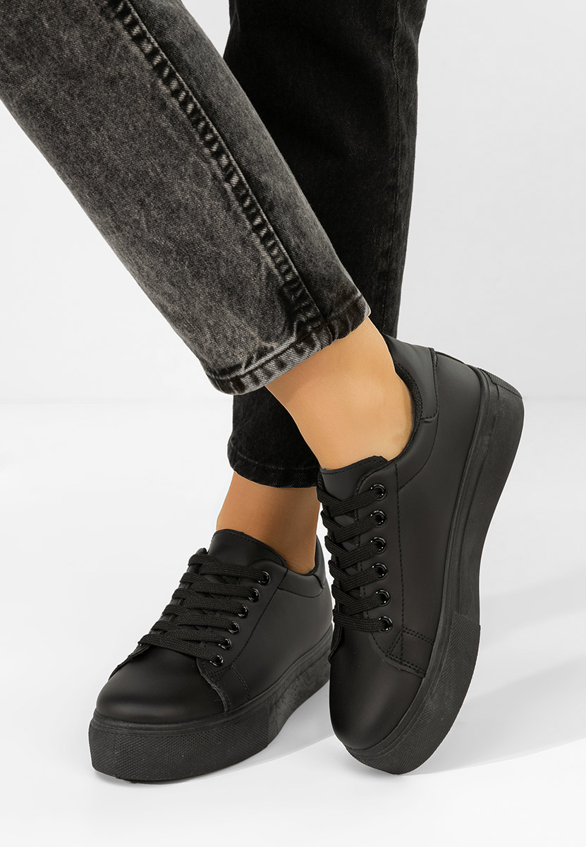 Дамски сникърси Arriba V2 черни