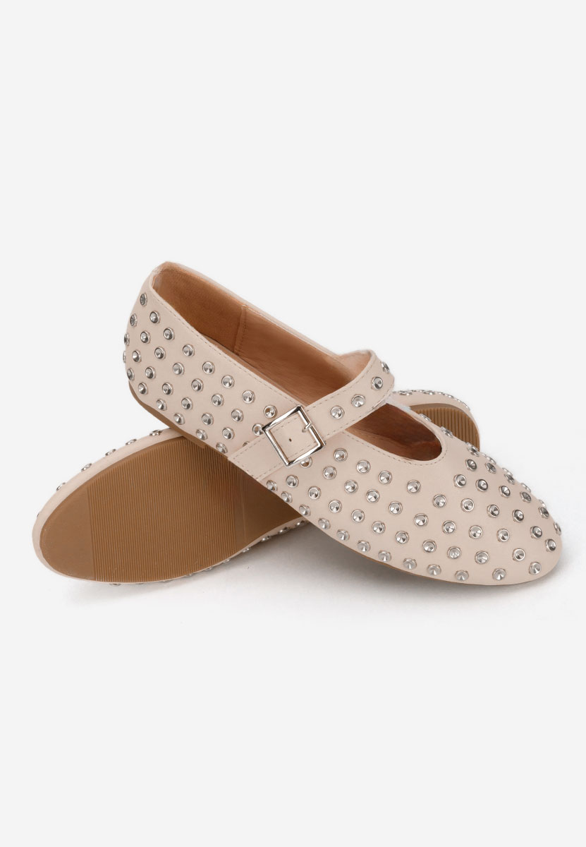 Балерини Karem бежов