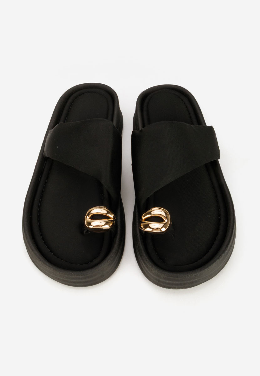 дамски чехли на платформа Alezzia черни