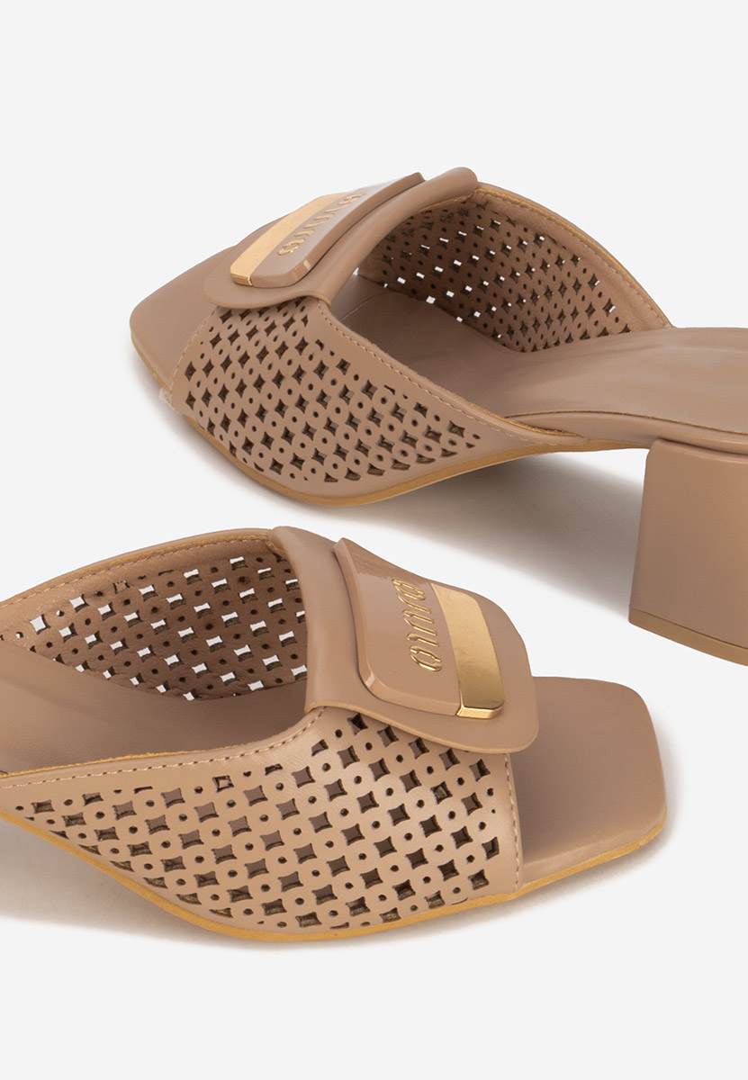 Чехли на ток Carmenia каки