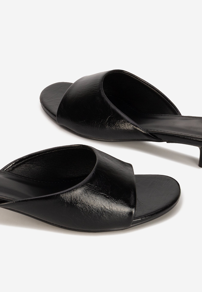 Чехли на ток Afelia черни