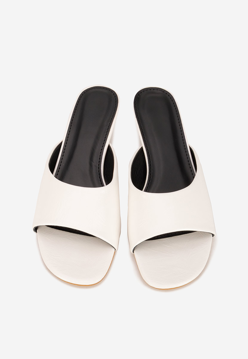 Чехли на ток Afelia бели