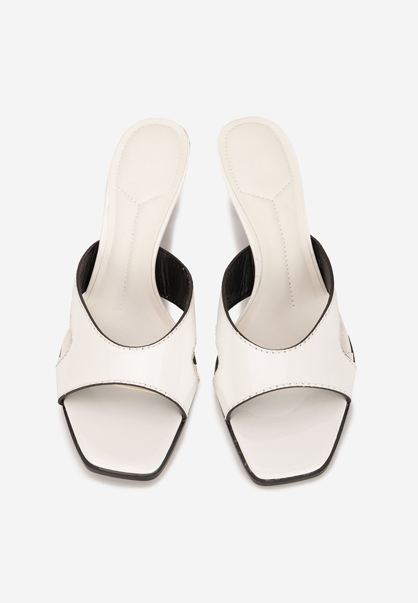 Чехли на ток Zinadia бели